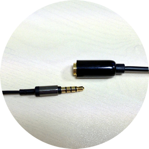 Слева разъем гарнитуры, справа переходника Prolink